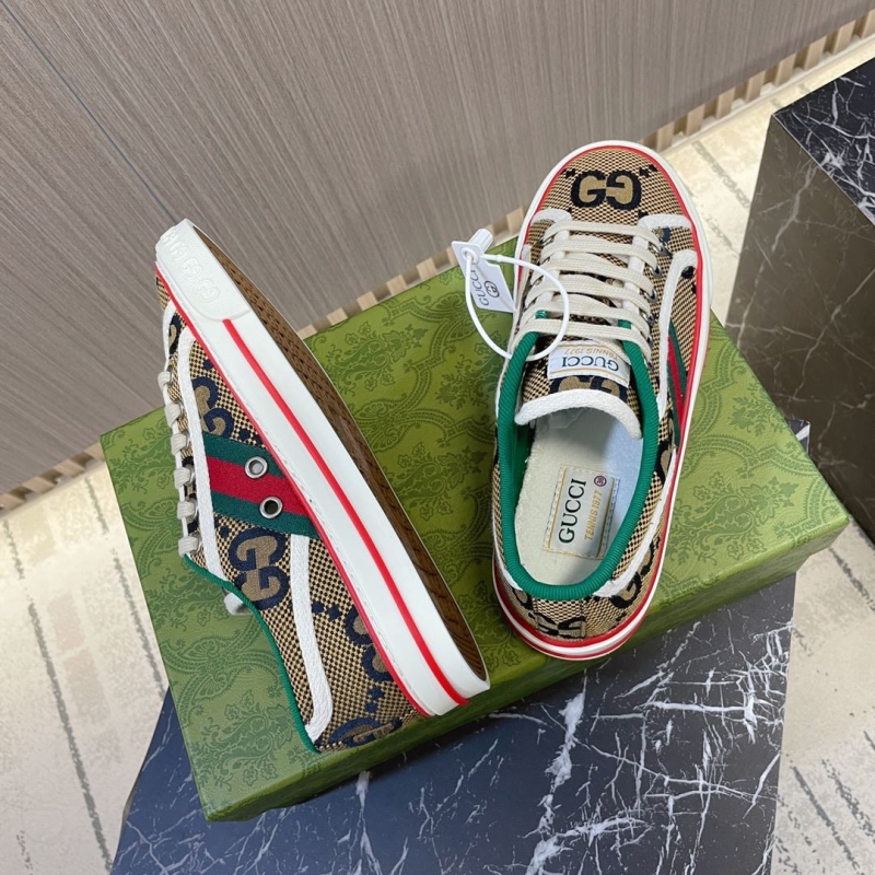 Gucci Sneakers